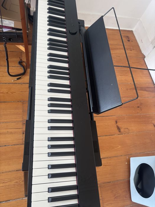 Piano Digital Casio Privia PX-S1000