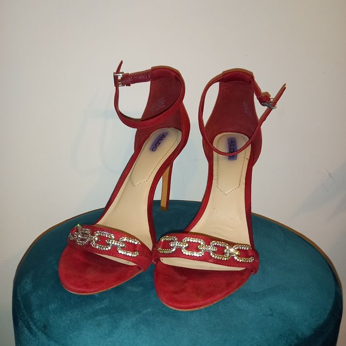 Bordowe szpilki Aldo