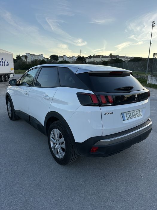Peugeot 3008 1.2 PureTech 130cv Active Pack - 2020