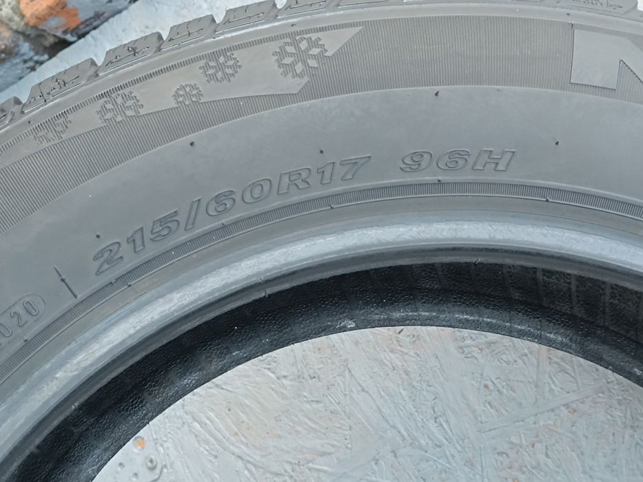 215/60R17 96H Nexen Winguard Sport