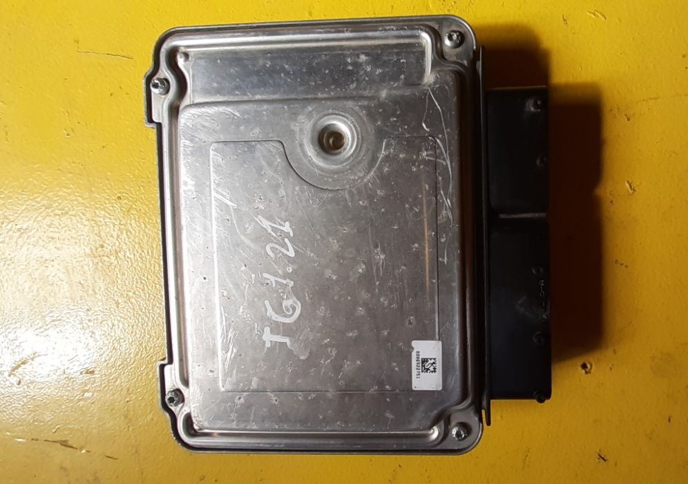 ЕБУ ЄБУ Мозги Блок управління двигуном 2.0 Volkswagen Tiguan Тігуан 1