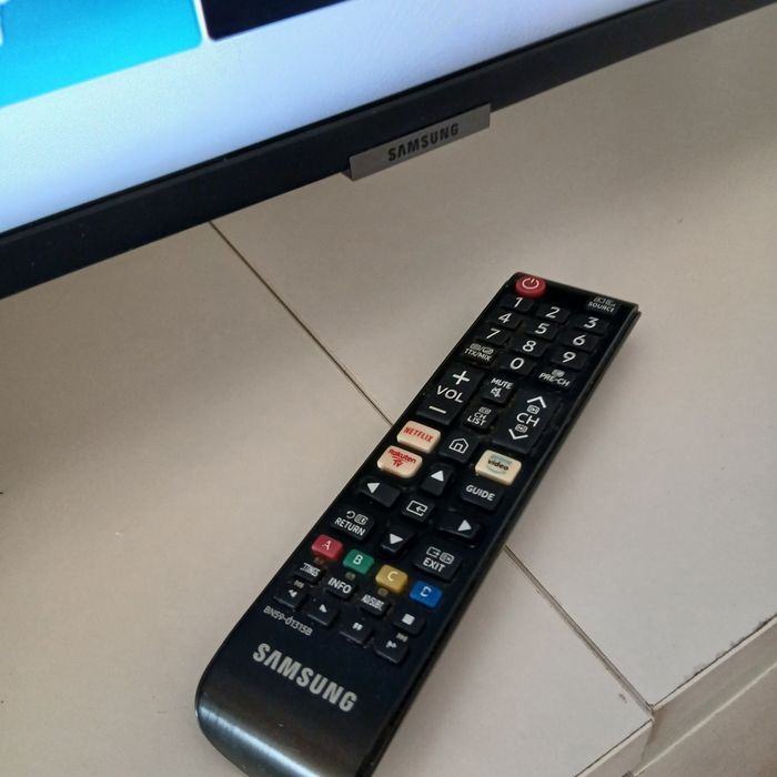 SAMSUNG 55"faço entrega incluída NO VALOR SMART TV 4K ULTRA HD