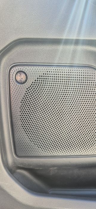 Ford escape 2.5 hybrid titanium