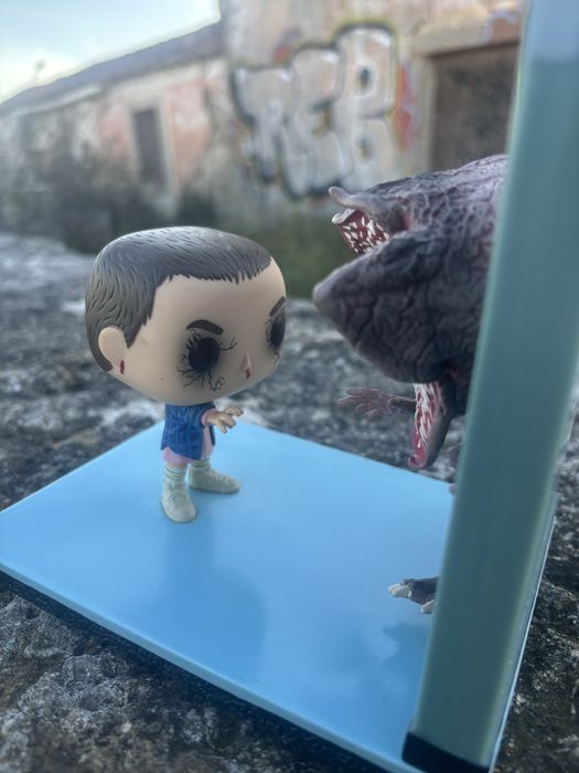 Eleven & Demogorgon