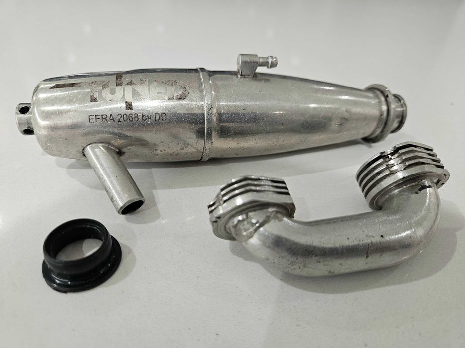 Escape Tuned 1/8 Radiomodelismo