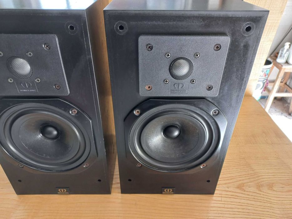 Colunas Monitor Audio - Monitor 9