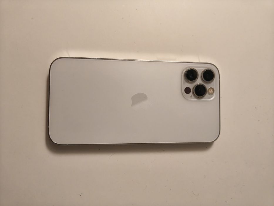 IPhone 12 pro  250GB  - (cor pérola)