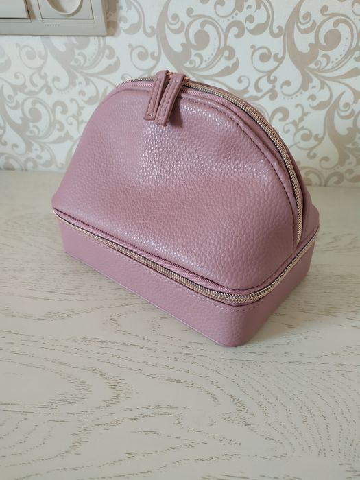 Дорожня косметичка + скриня для прикрас бренду Taylor Medison. 2в1