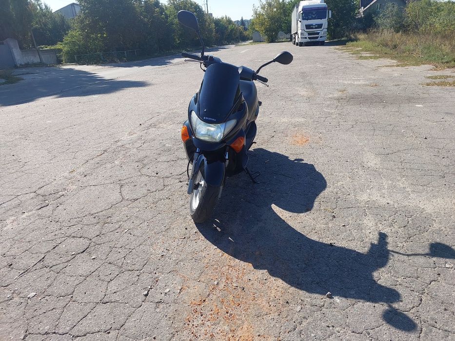 Продам мото suzuki Avenis