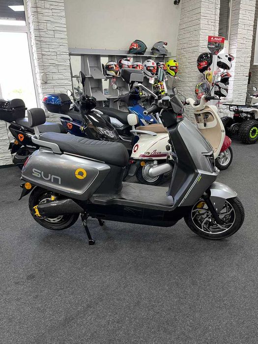 Электроскутер NISA K6. Графен