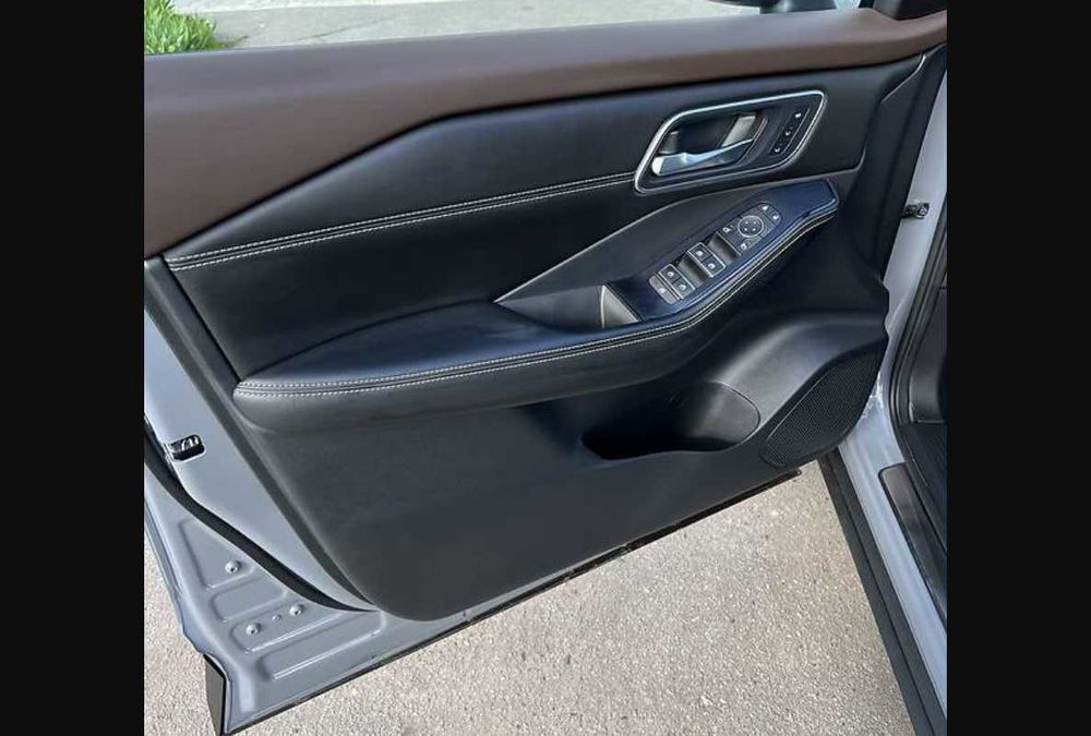 Nissan Rogue 2021 III покоління/T33  •  2.5 Xtronic (191 к.с.) AWD Нісан Рог