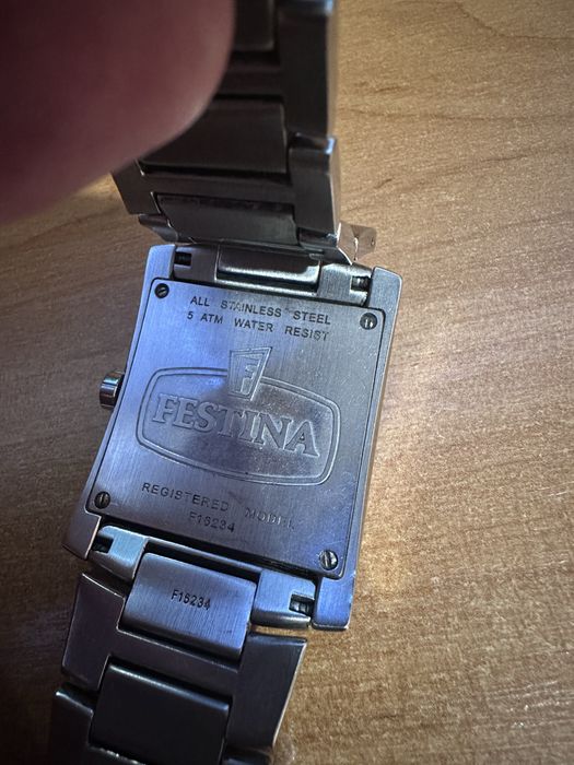 Продам годинник FESTINA f16234