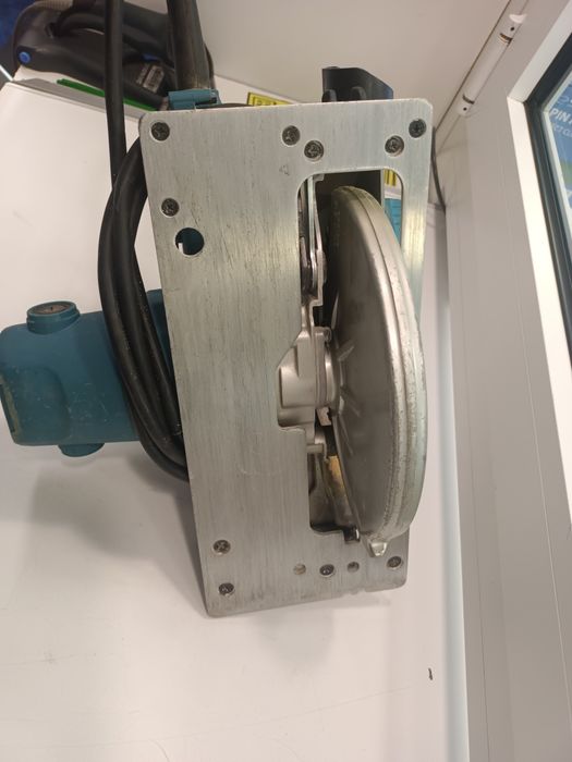 Pilarka Makita 190mm 1200w hs7601 Komis Madej Sc