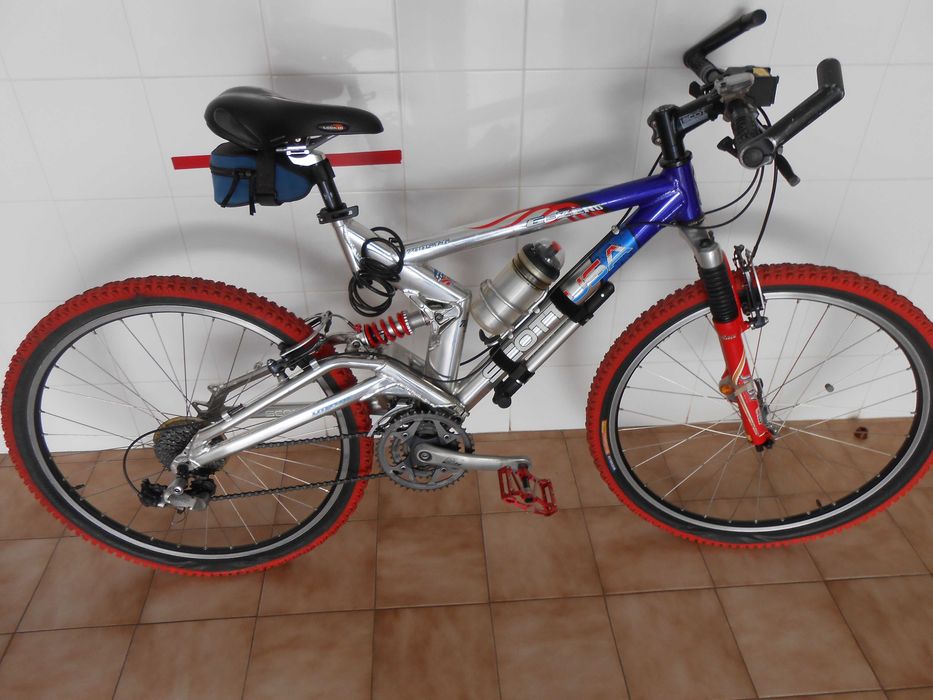 Bicicleta Scott G-Zero 7005T-6 ALLOY, com acessórios