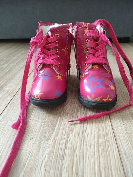 Buty zimowe dla dziewczynki r.24