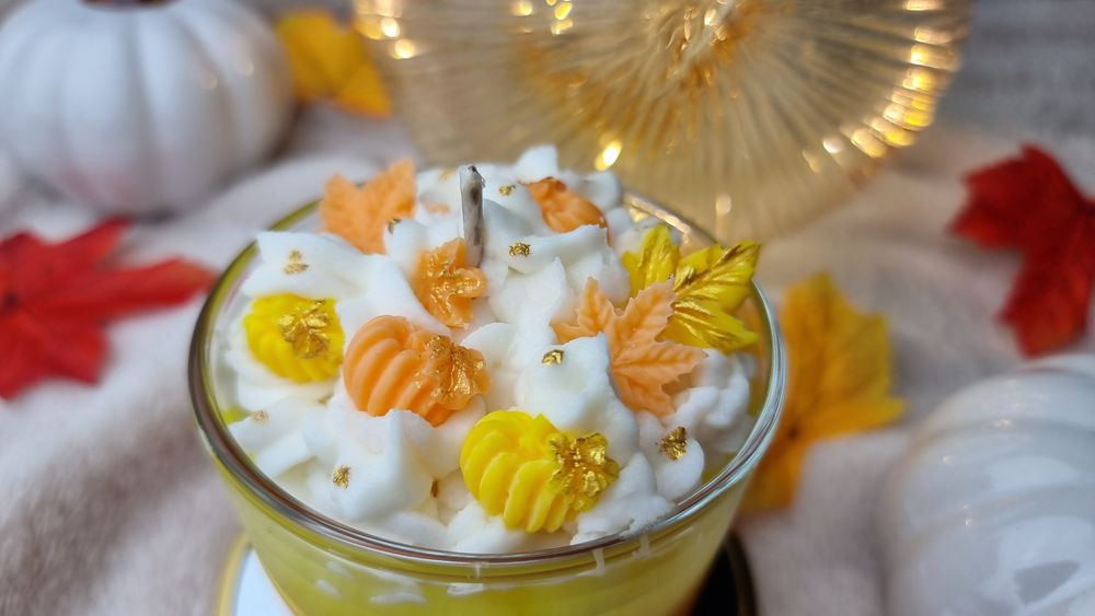 Świeca sojowa jesienna ciasto dyniowe