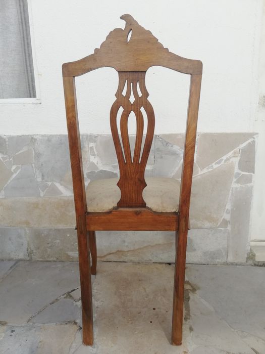 Conjunto vintage de cadeira e banqueta estilo Queen Anne