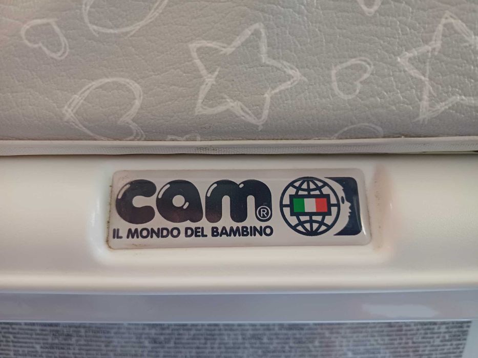 Banheira com muda fraldas muito seguro