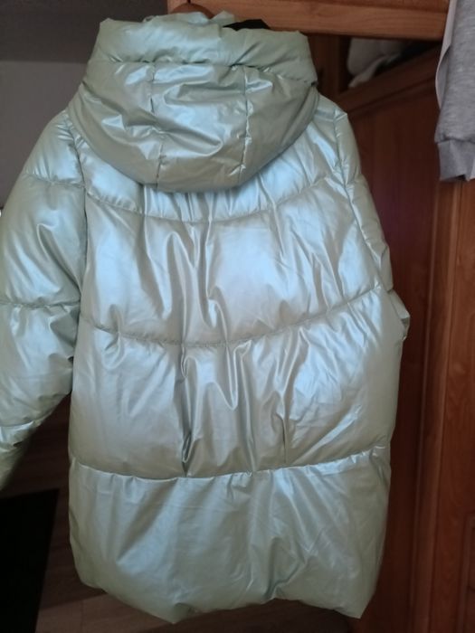 Bardzo ciepła Kurtka damska zimowa Cropp