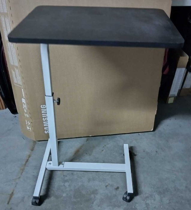 Mesa para Projector Vídeo