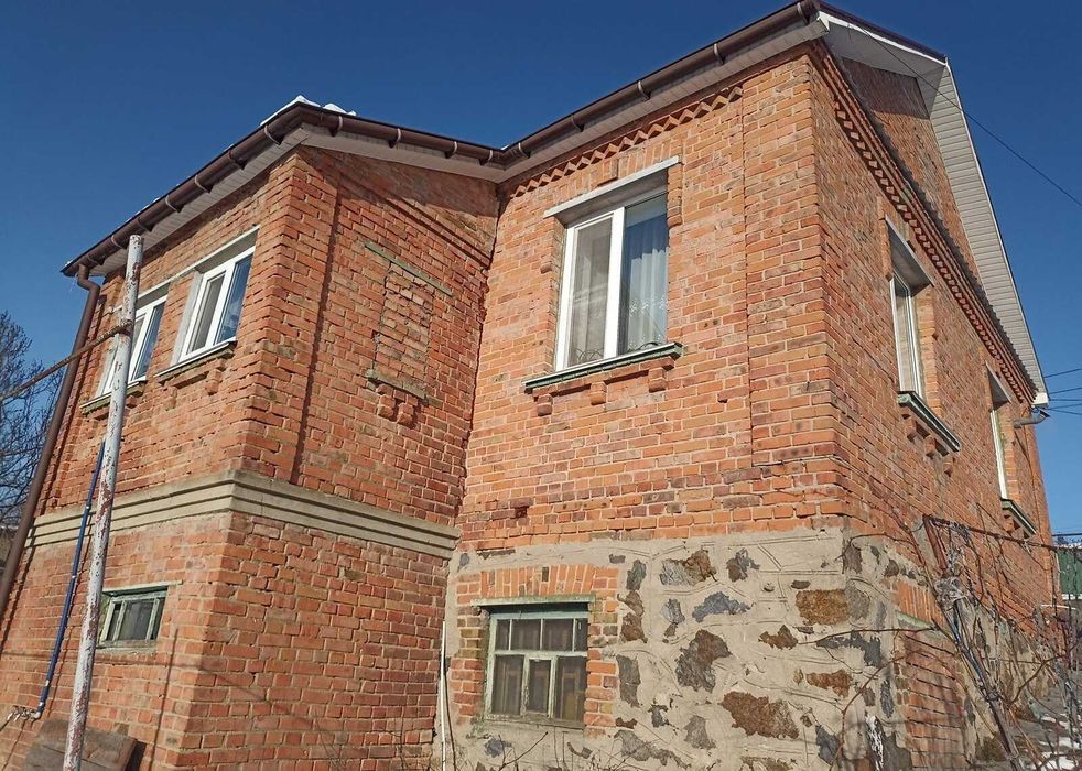 Продаж 1 поверхового будинку на Старому місті