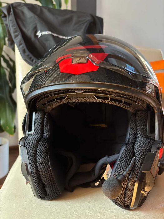 Kask Scorpion Exo-Tech Evo Carbon + Cardo freecom 2