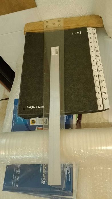 Material Escolar. Regresso às Aulas Lote Esferográficas novas.