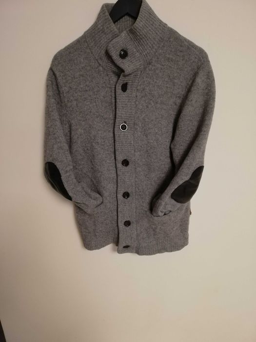 sweter wełniany Peak Performance M 38 L 40  100% lambwool vergin wool