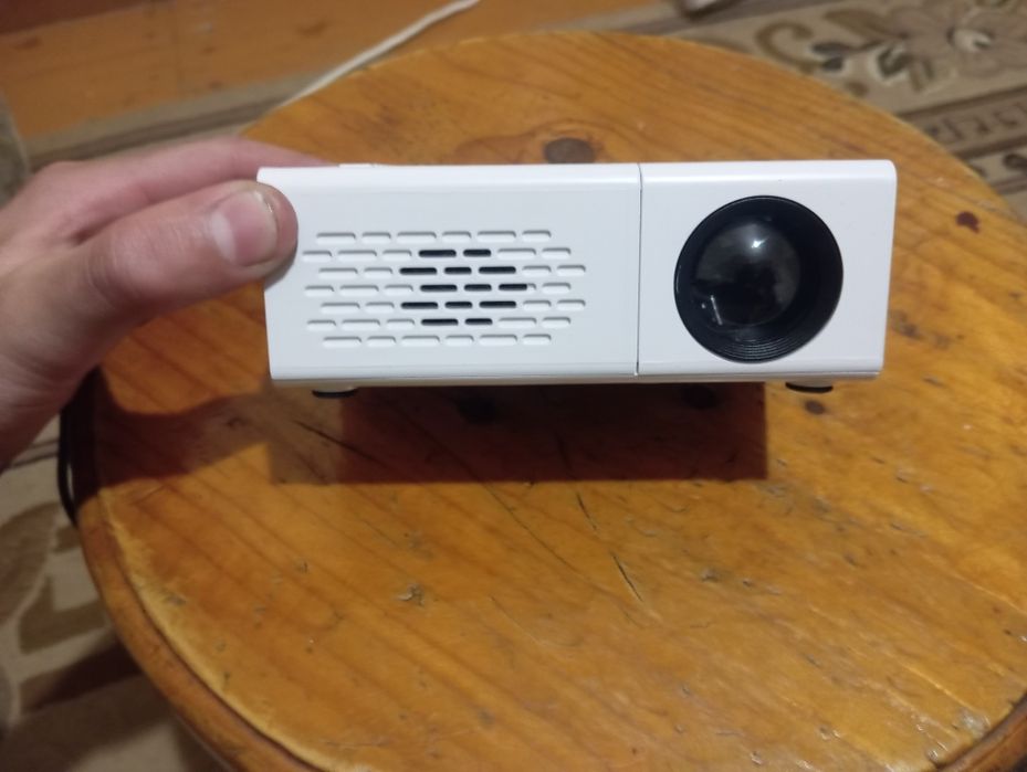 Mini projector S2