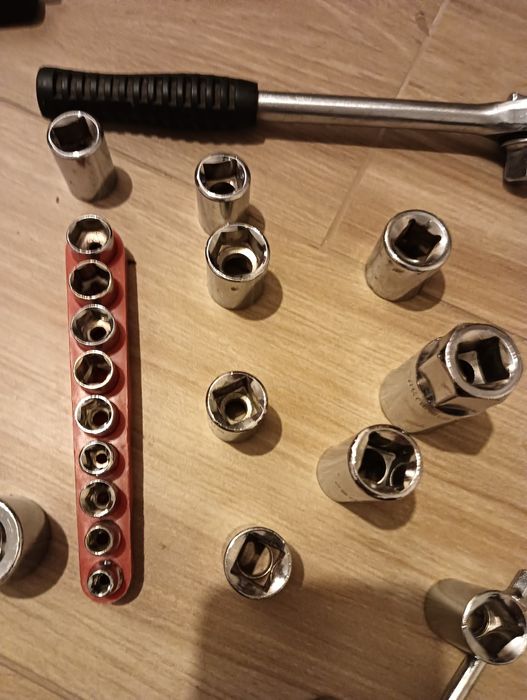 Kit Chaves 25 peças martelo, Maço, Limas Alicates Lixa*