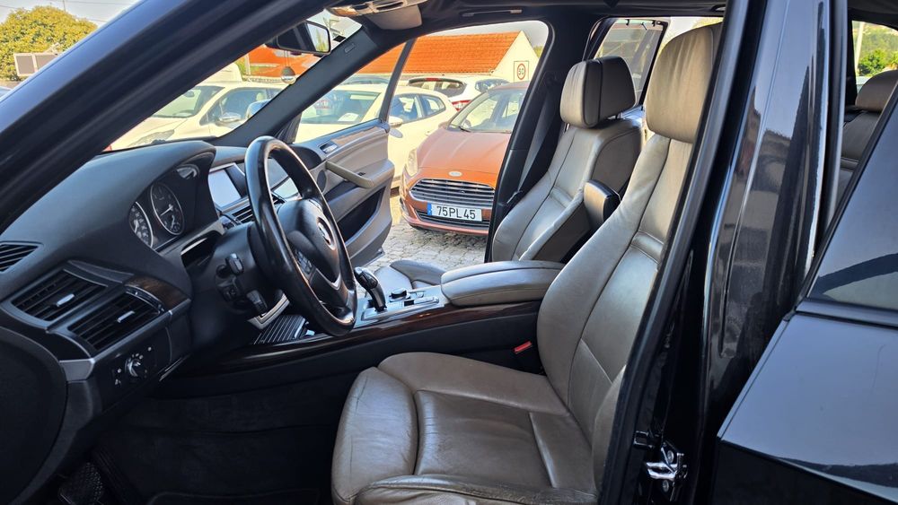 BMW x5 3.0sd  e70 — photo 4