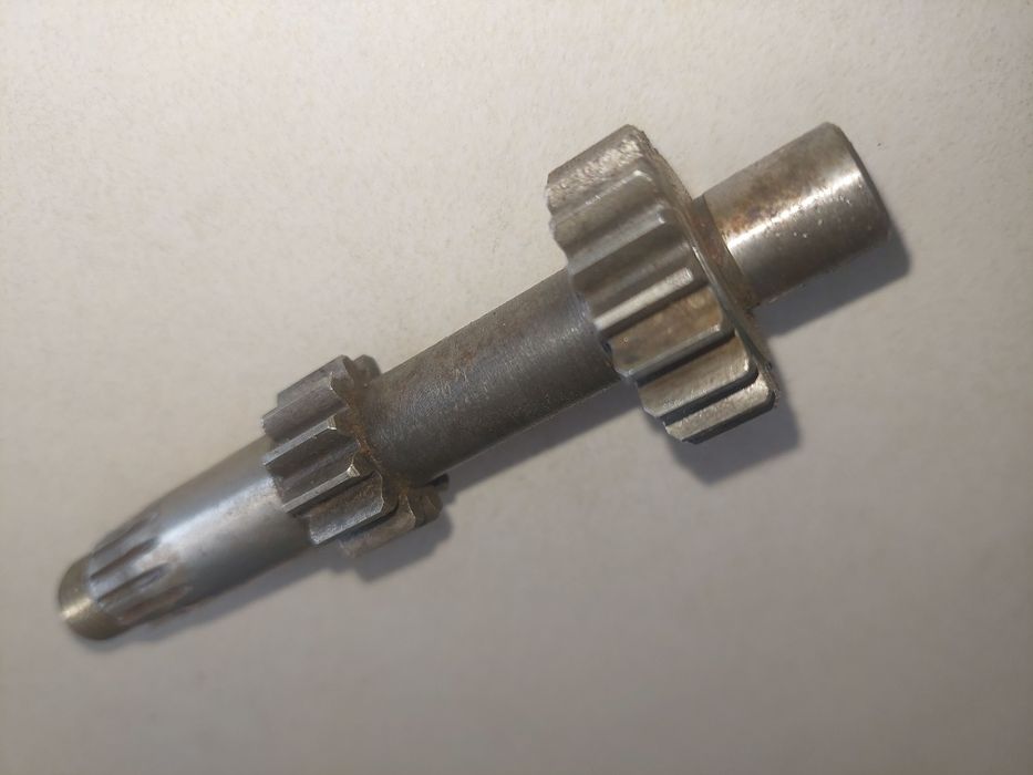 Walek zdawczy tryb skrzynia simson sr2 na pedała ddr ifa