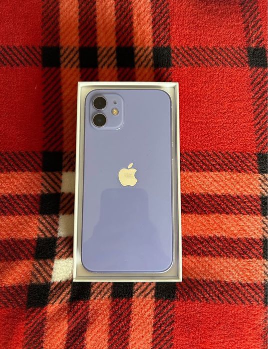 iPhone 12 with AirPods Pro 2nd Generation64552717681537121