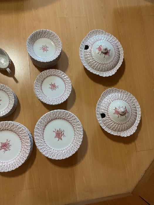 Serviço de louça inglês rose bouquet.