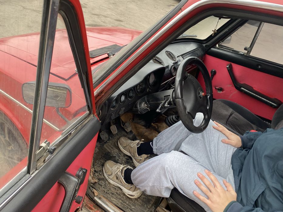 Продам ваз 2106