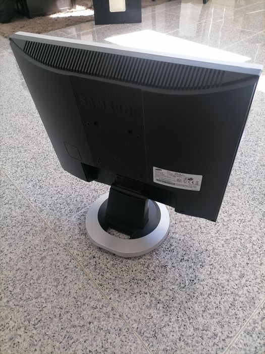 Ecrã PC Samsung - 5€