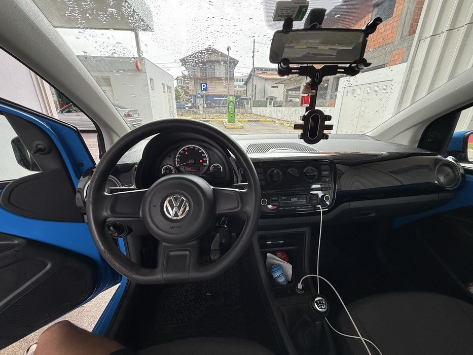 Volkswagen Up 2015