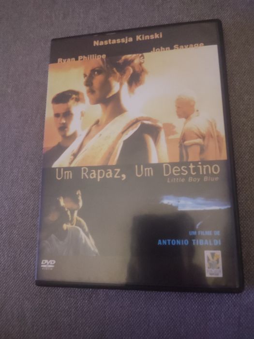Um Rapaz, Um Destino