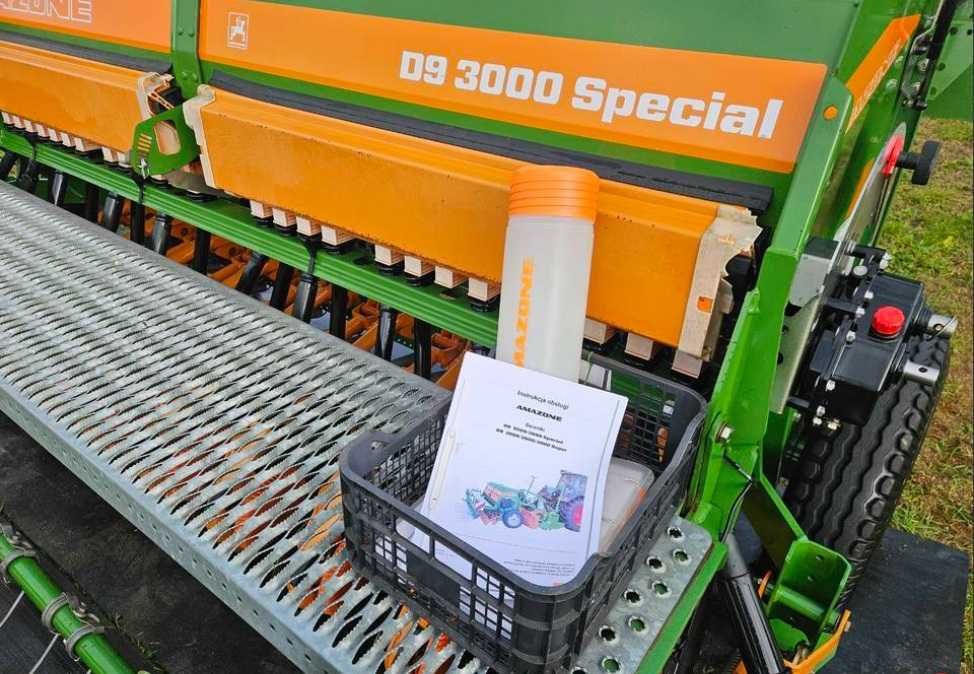 Siewnik Zbożowy Amazone D9 Ad D 9 Talerzowy 3000 Special Rotec Kółka