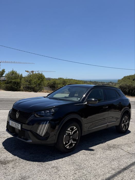 Peugeout 2008 GTPureTech GT Preto