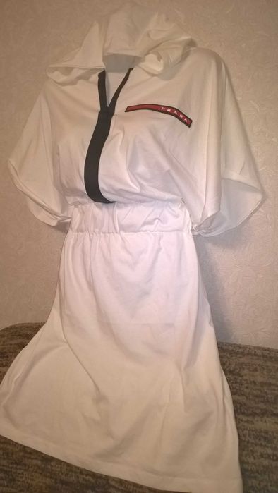 Нова сукня Prada (Італія)! cпортивна мода, натуральний склад! р. XXL