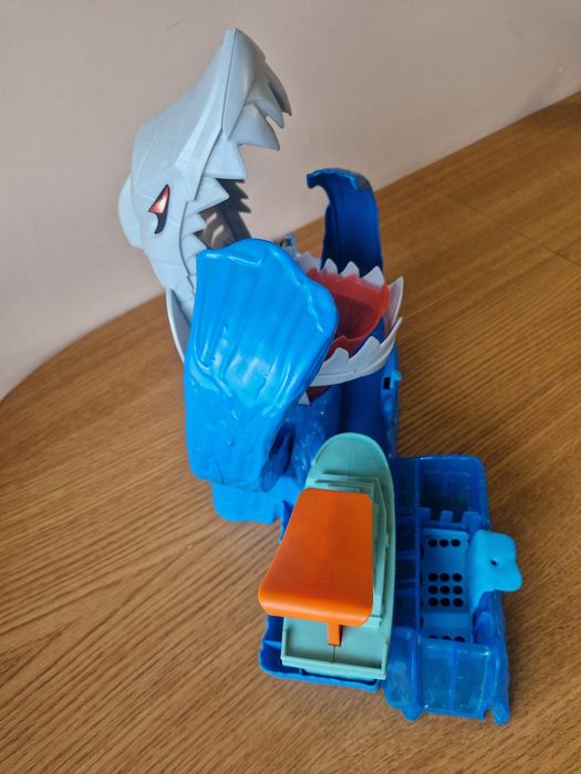 Hot Wheels City Roborekin.