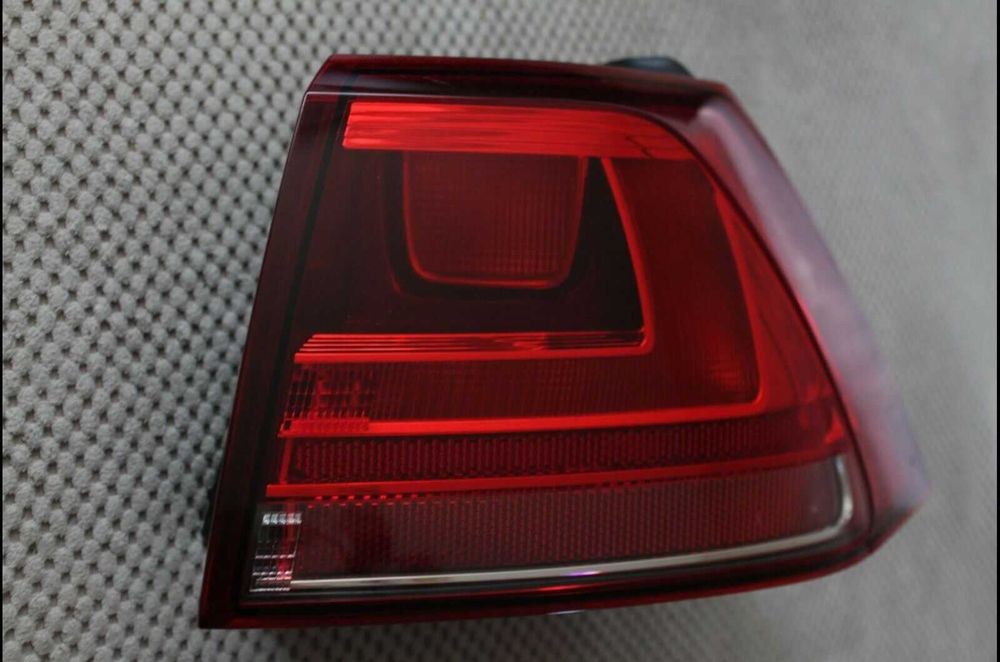 Farolim traseiro direito VW GOLF MK7/MK7.5
