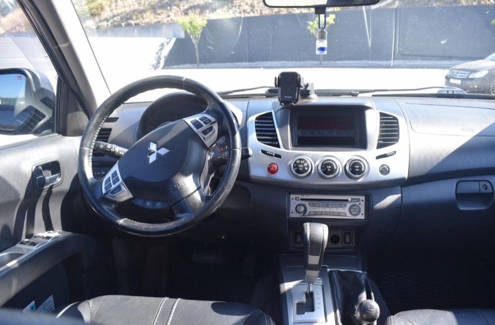 Mitsubishi l200 2.5 DI-D 4wD  Double Cabine intense/Intysle
