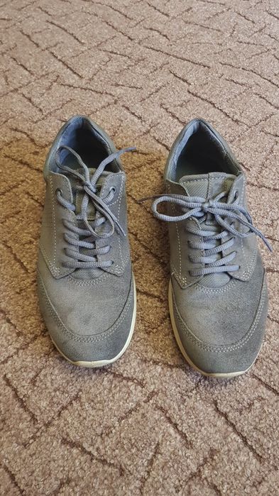 Туфлі мокасини кросівки кеди ботінки Екко