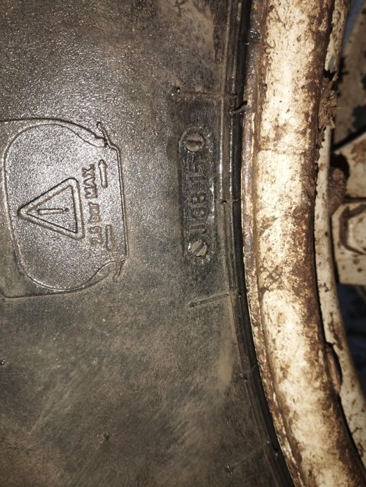 Opony BKT 14.9-28,  14.9R28