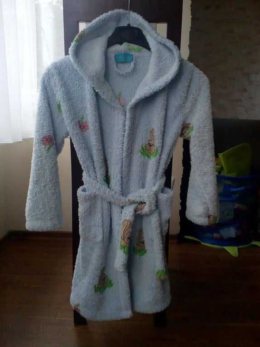 Szlafrok chłopięcy "Cotton Candy "rozm.7-8 lat