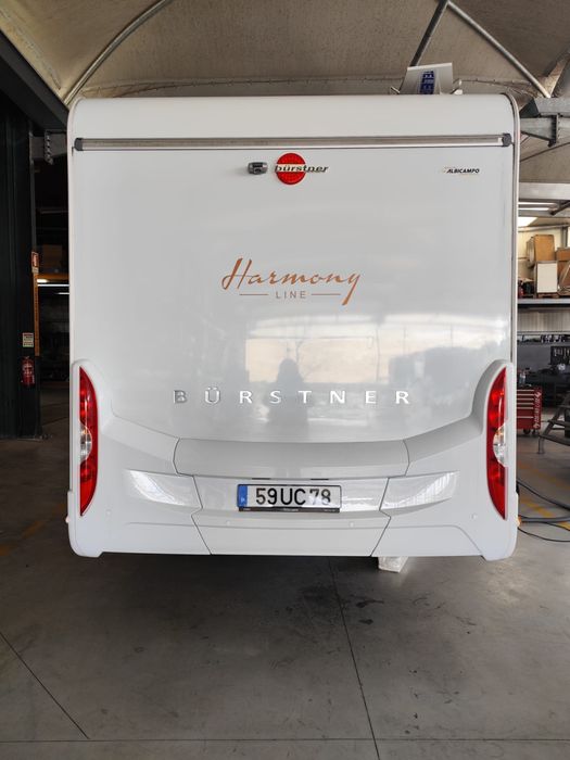 Auto caravana Burstner Lyseo Harmony