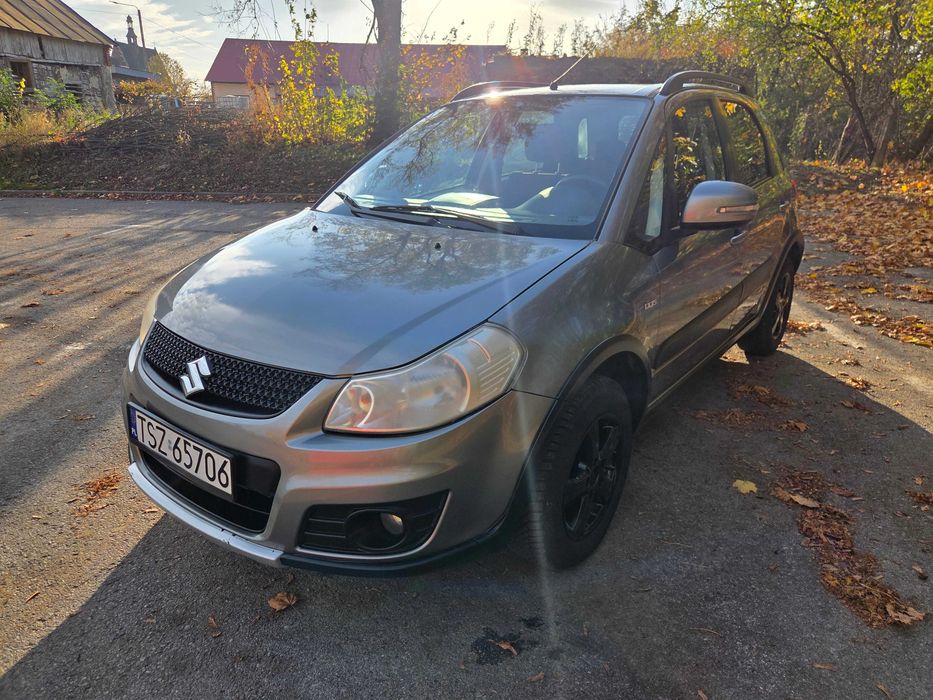 Samochód osobowy Suzuki SX4