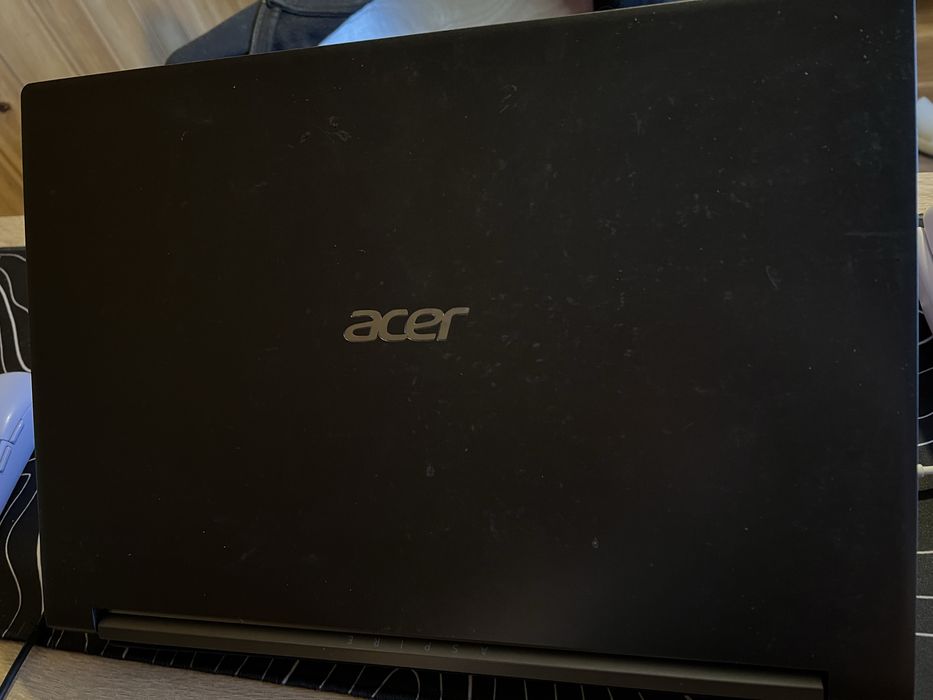 Acer Aspire 7 A715-75G-56AA .Читайте опис